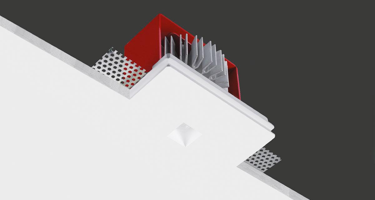 GENIUSQUARE IP65 | Incasso rettangolare per esterni 125 x 100 mm con foro di emissione 20 x 20 mm